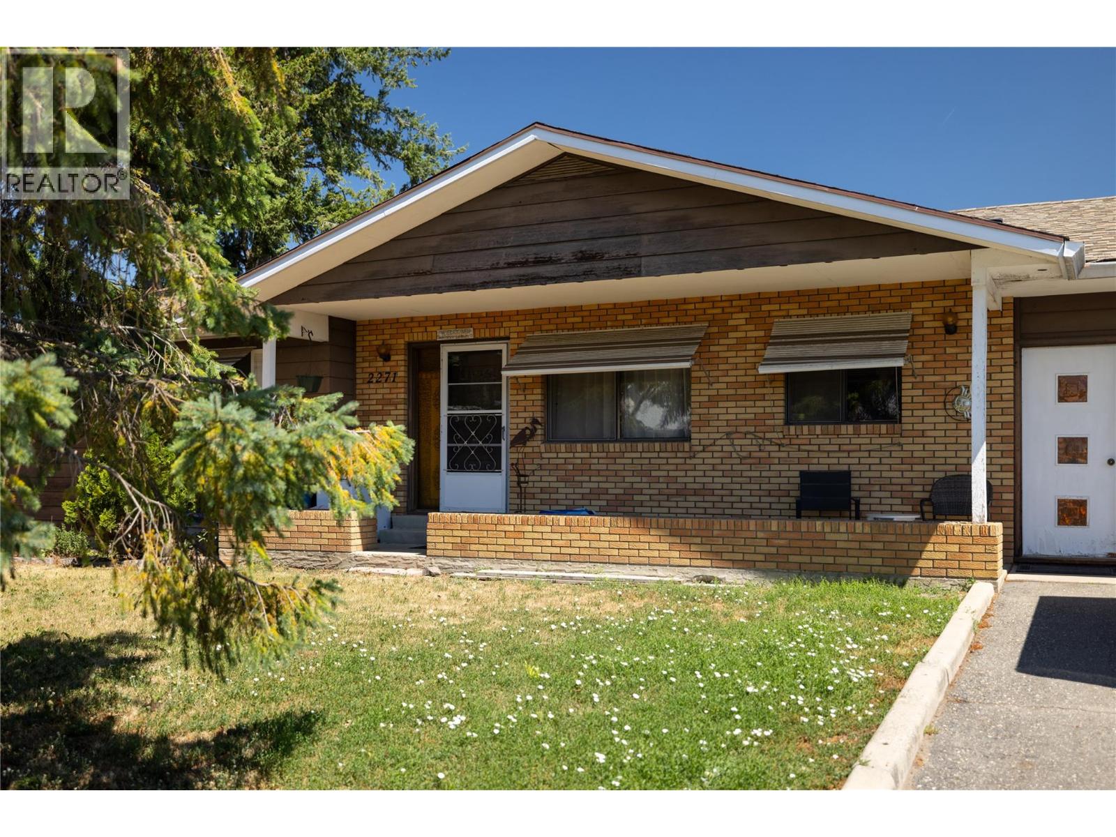 2271 Francis Street, Vernon, British Columbia  V1B 3B4 - Photo 24 - 10400875
