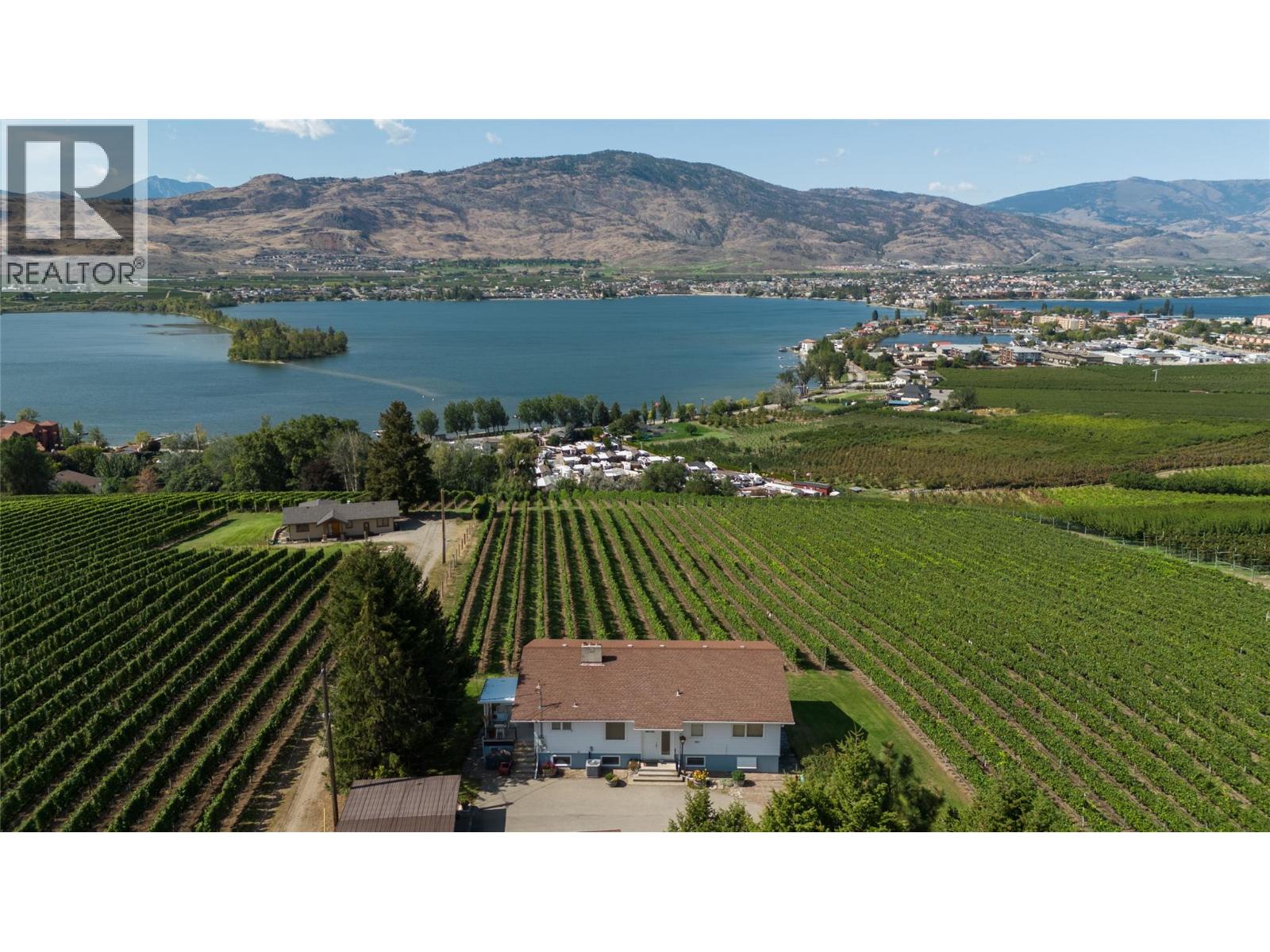 5012 33rd Street, Osoyoos, British Columbia  V0H 1V6 - Photo 1 - 10400012