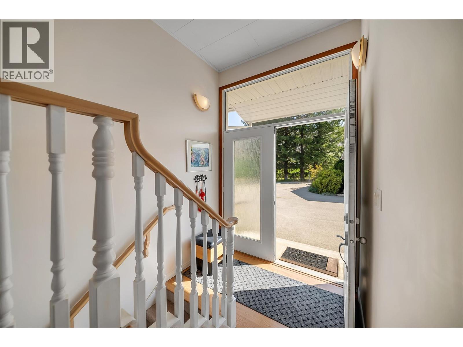 5012 33rd Street, Osoyoos, British Columbia  V0H 1V6 - Photo 12 - 10400012