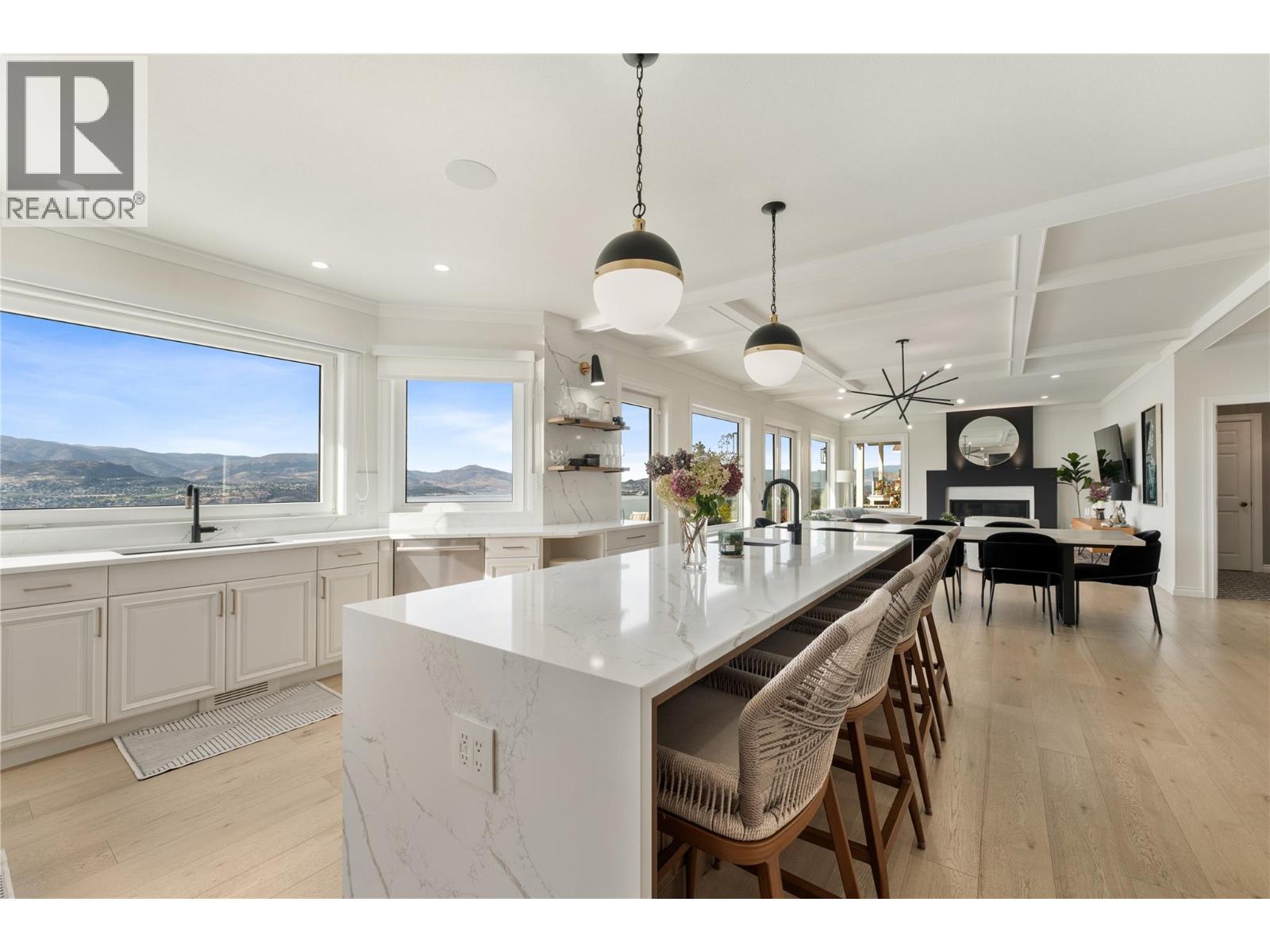 408 Okaview Road, Kelowna, British Columbia  V1W 4K2 - Photo 10 - 10399882