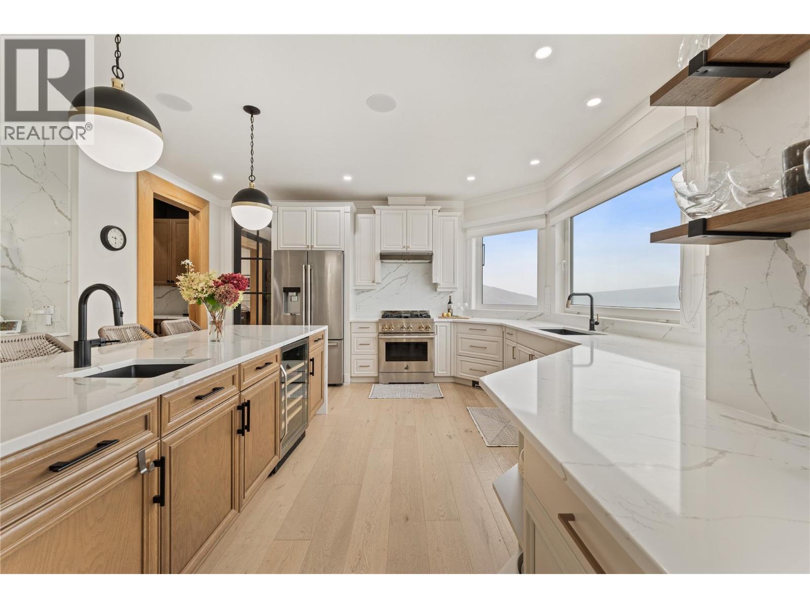 408 Okaview Road, Kelowna, British Columbia  V1W 4K2 - Photo 11 - 10399882