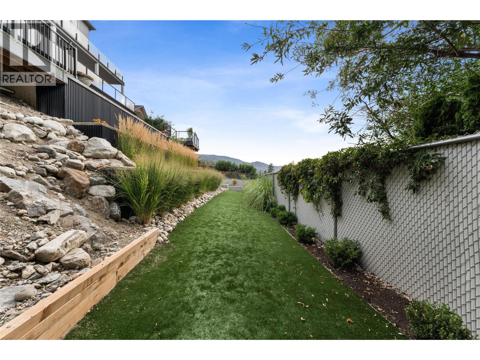 408 Okaview Road, Kelowna, British Columbia  V1W 4K2 - Photo 73 - 10399882