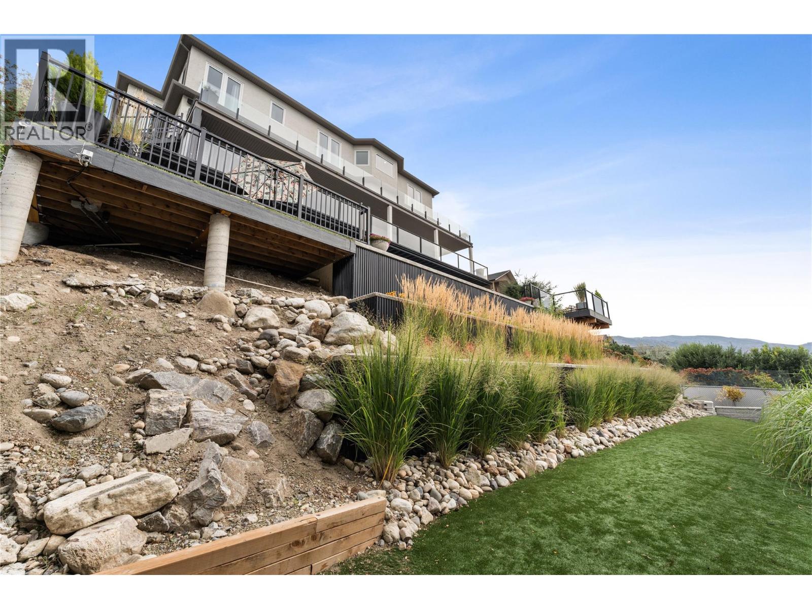 408 Okaview Road, Kelowna, British Columbia  V1W 4K2 - Photo 74 - 10399882