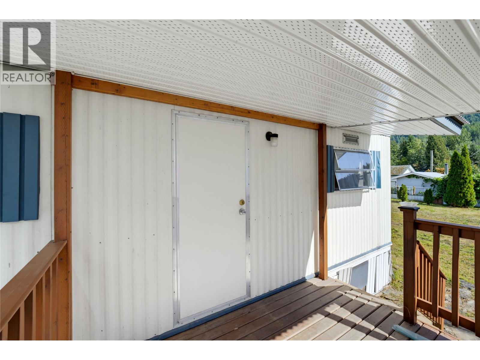 405 Gillis Avenue, Sicamous, British Columbia  V0E 2V1 - Photo 33 - 10400970