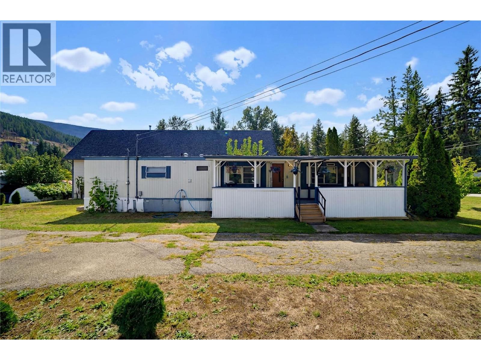 405 Gillis Avenue, Sicamous, British Columbia  V0E 2V1 - Photo 37 - 10400970