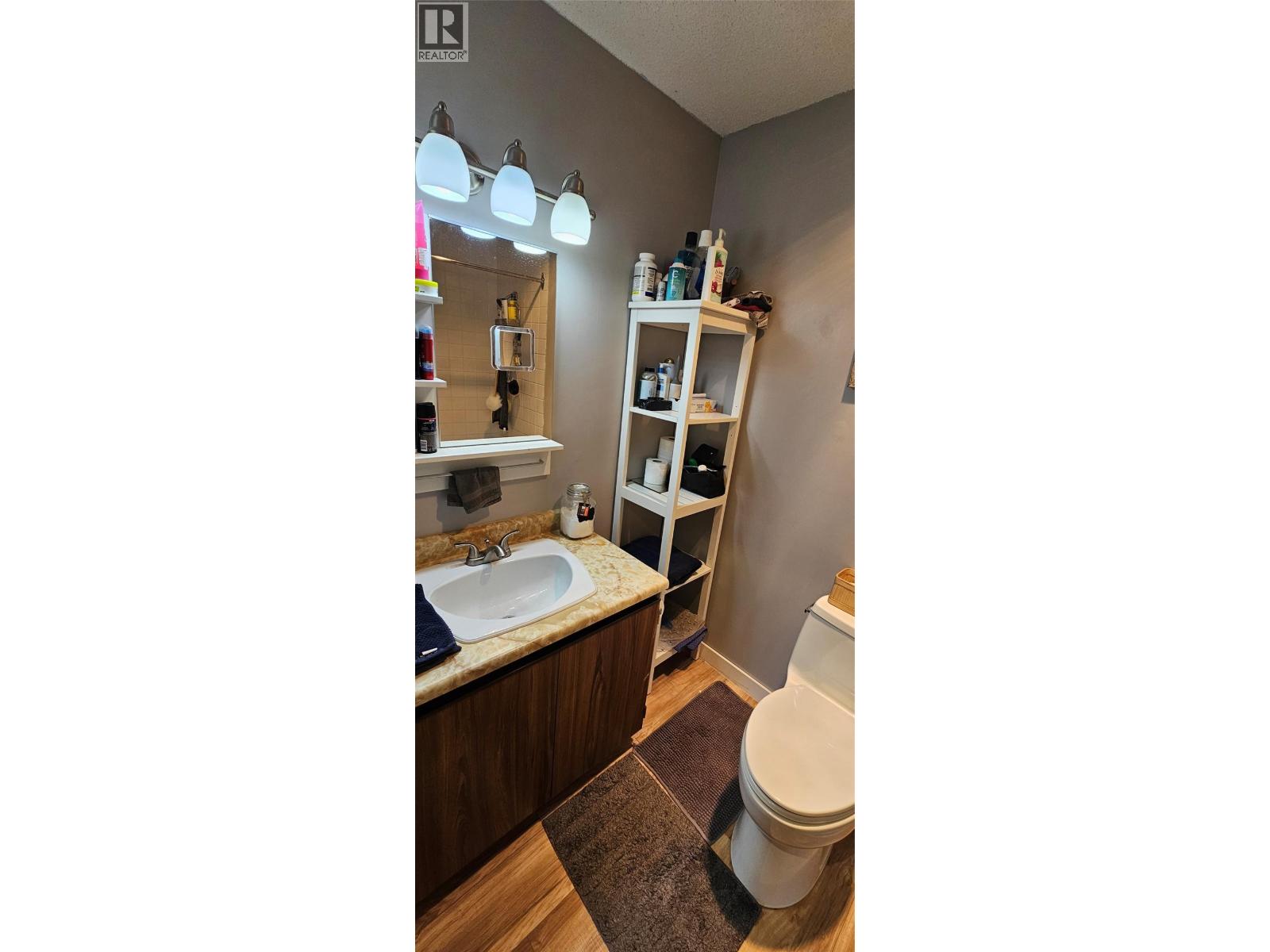 1335 Alpine Drive Unit# 301a, Elkford, British Columbia  V0B 1H0 - Photo 19 - 10399505