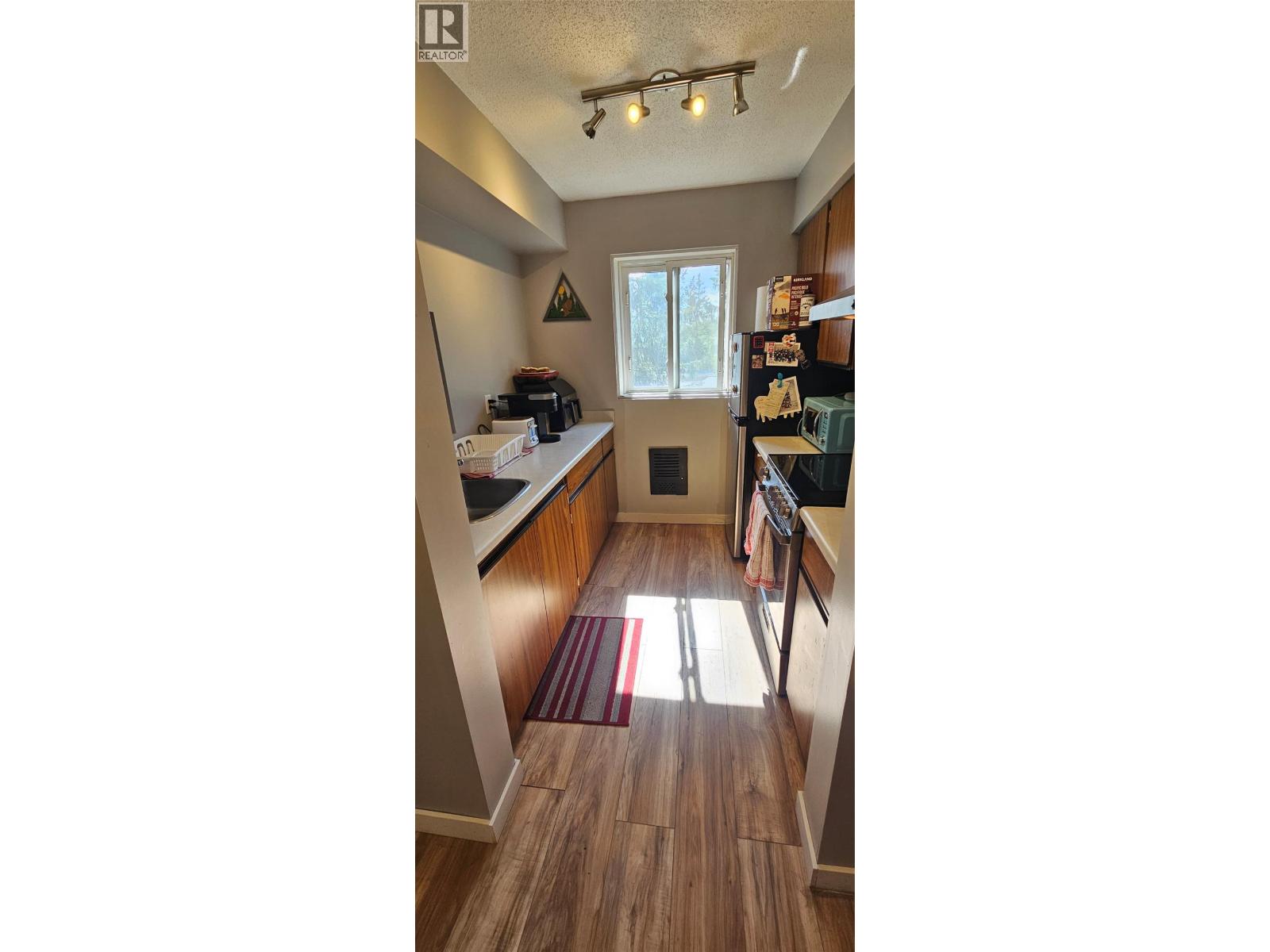 1335 Alpine Drive Unit# 301a, Elkford, British Columbia  V0B 1H0 - Photo 7 - 10399505
