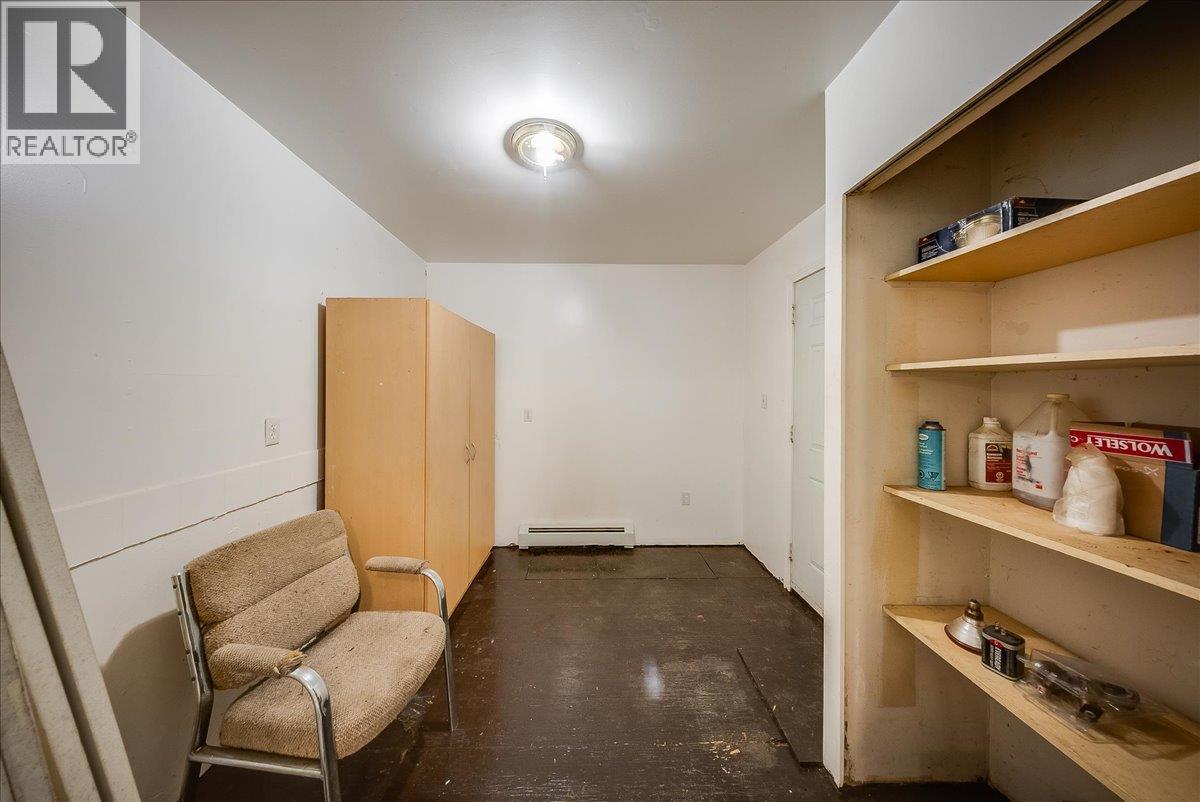 1427 Airport Road, Salmo, British Columbia  V0G 1Z0 - Photo 15 - 10400712