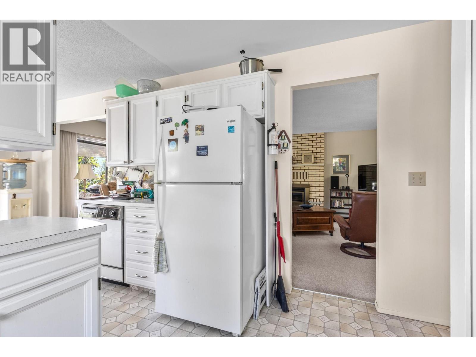 5284 Tailyour Lane, Peachland, British Columbia  V0H 1X1 - Photo 15 - 10400927