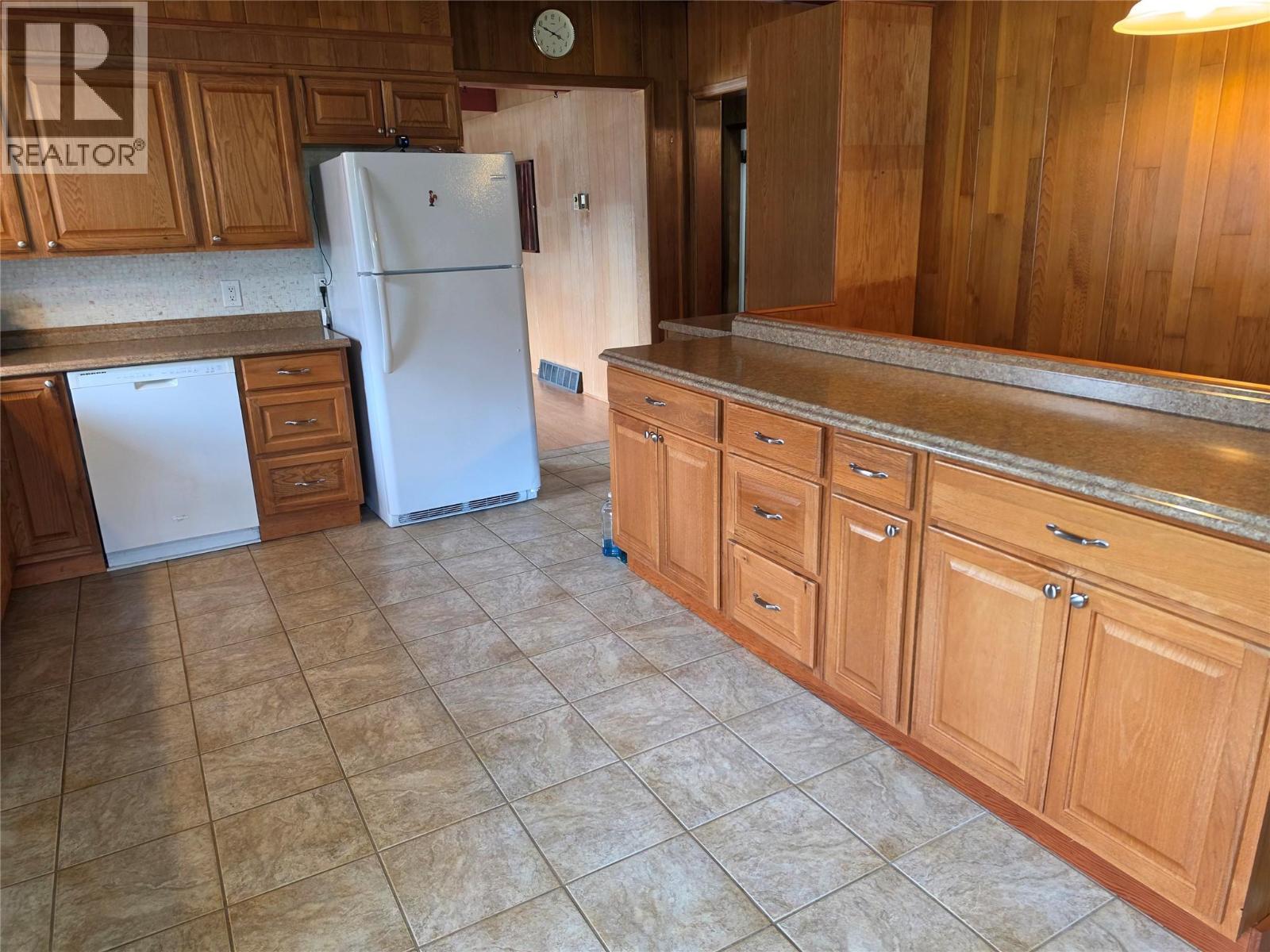 582 Valhalla Road, Nelson, British Columbia  V1L 6M6 - Photo 10 - 10400697