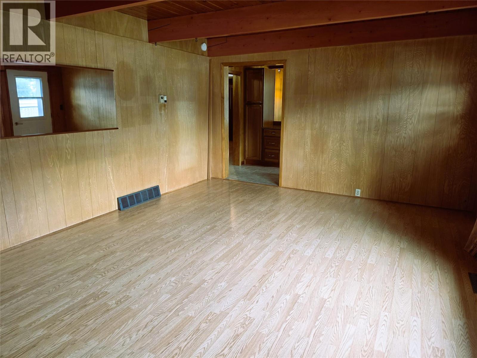582 Valhalla Road, Nelson, British Columbia  V1L 6M6 - Photo 16 - 10400697