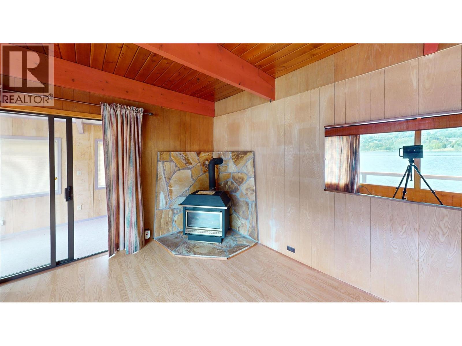 582 Valhalla Road, Nelson, British Columbia  V1L 6M6 - Photo 17 - 10400697