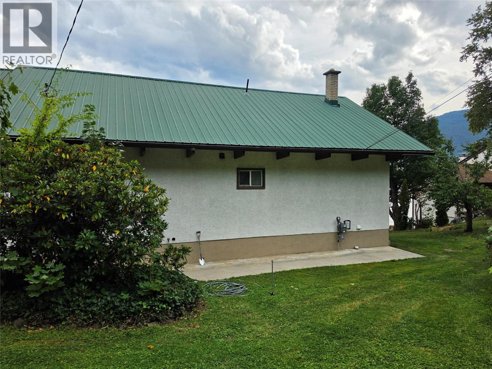 582 Valhalla Road, Nelson, British Columbia  V1L 6M6 - Photo 39 - 10400697