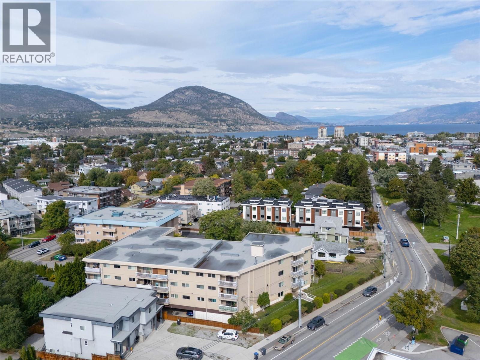 803 Fairview Road Unit# 301, Penticton, British Columbia  V2A 5Y7 - Photo 3 - 10400633