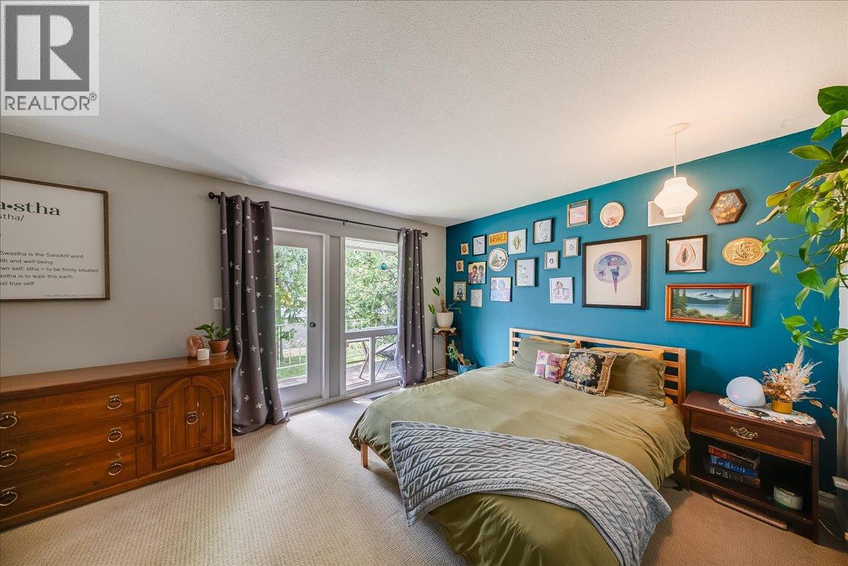 1106 Clarke Road, Robson, British Columbia  V0G 1X0 - Photo 16 - 10400696