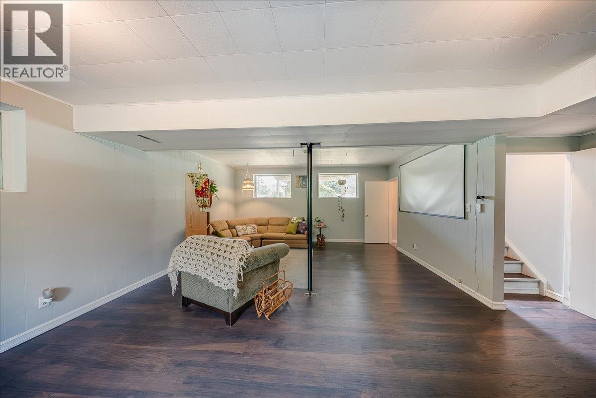 1106 Clarke Road, Robson, British Columbia  V0G 1X0 - Photo 31 - 10400696