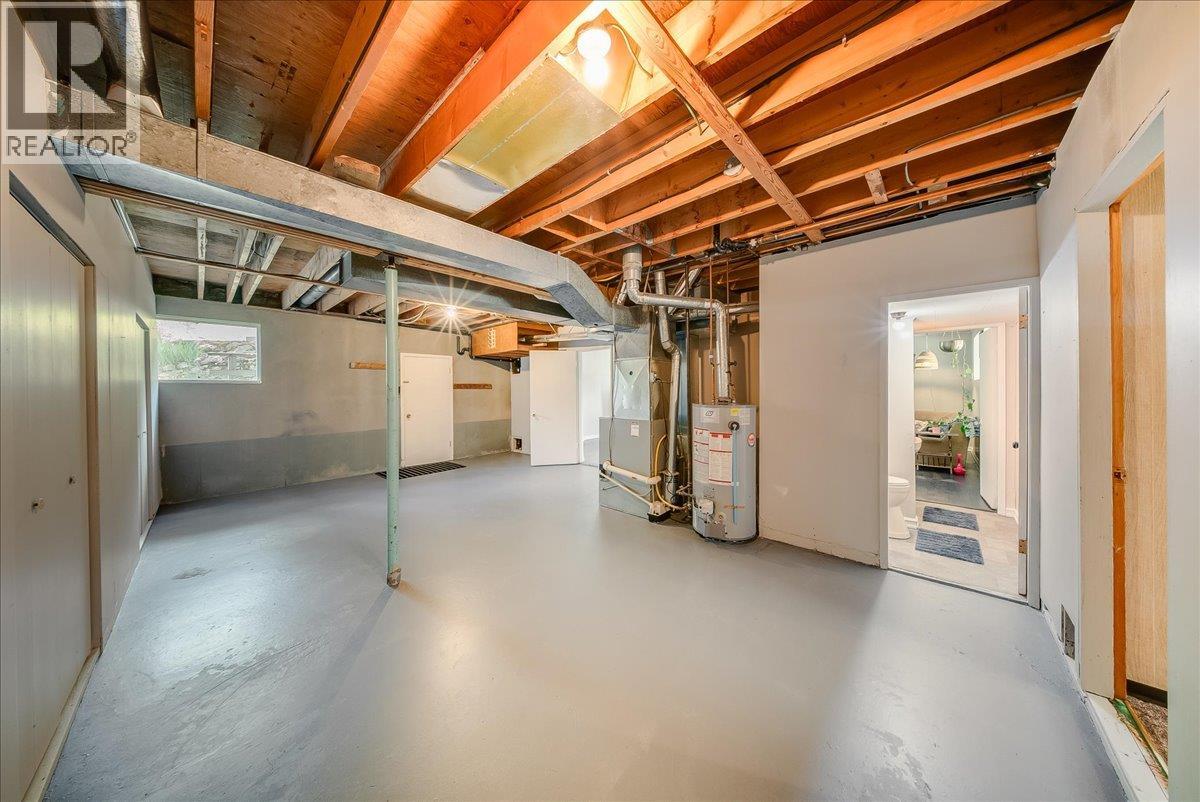 1106 Clarke Road, Robson, British Columbia  V0G 1X0 - Photo 39 - 10400696