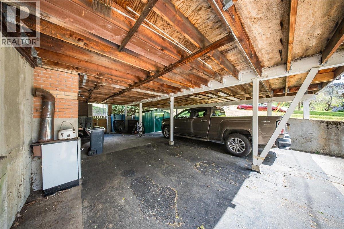 1106 Clarke Road, Robson, British Columbia  V0G 1X0 - Photo 59 - 10400696