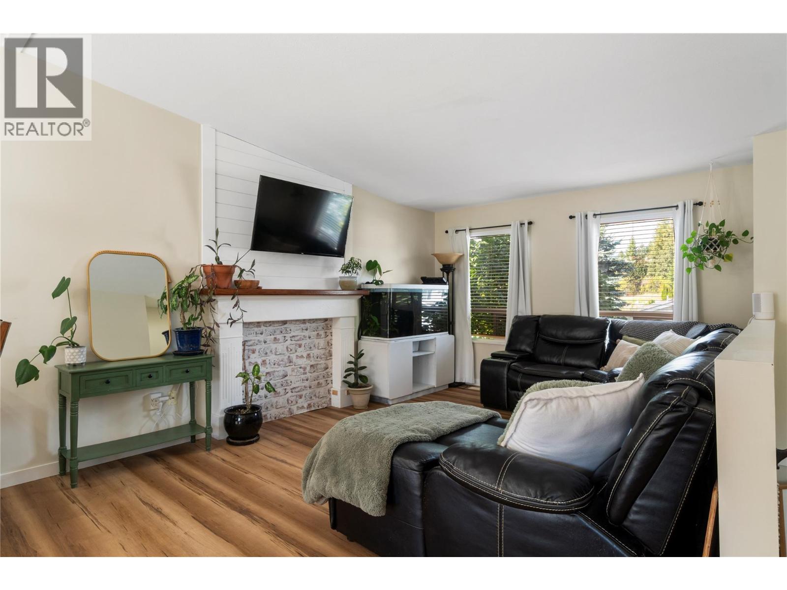 801 20 Street Ne Unit# 16, Salmon Arm, British Columbia  V1E 2R7 - Photo 13 - 10400610