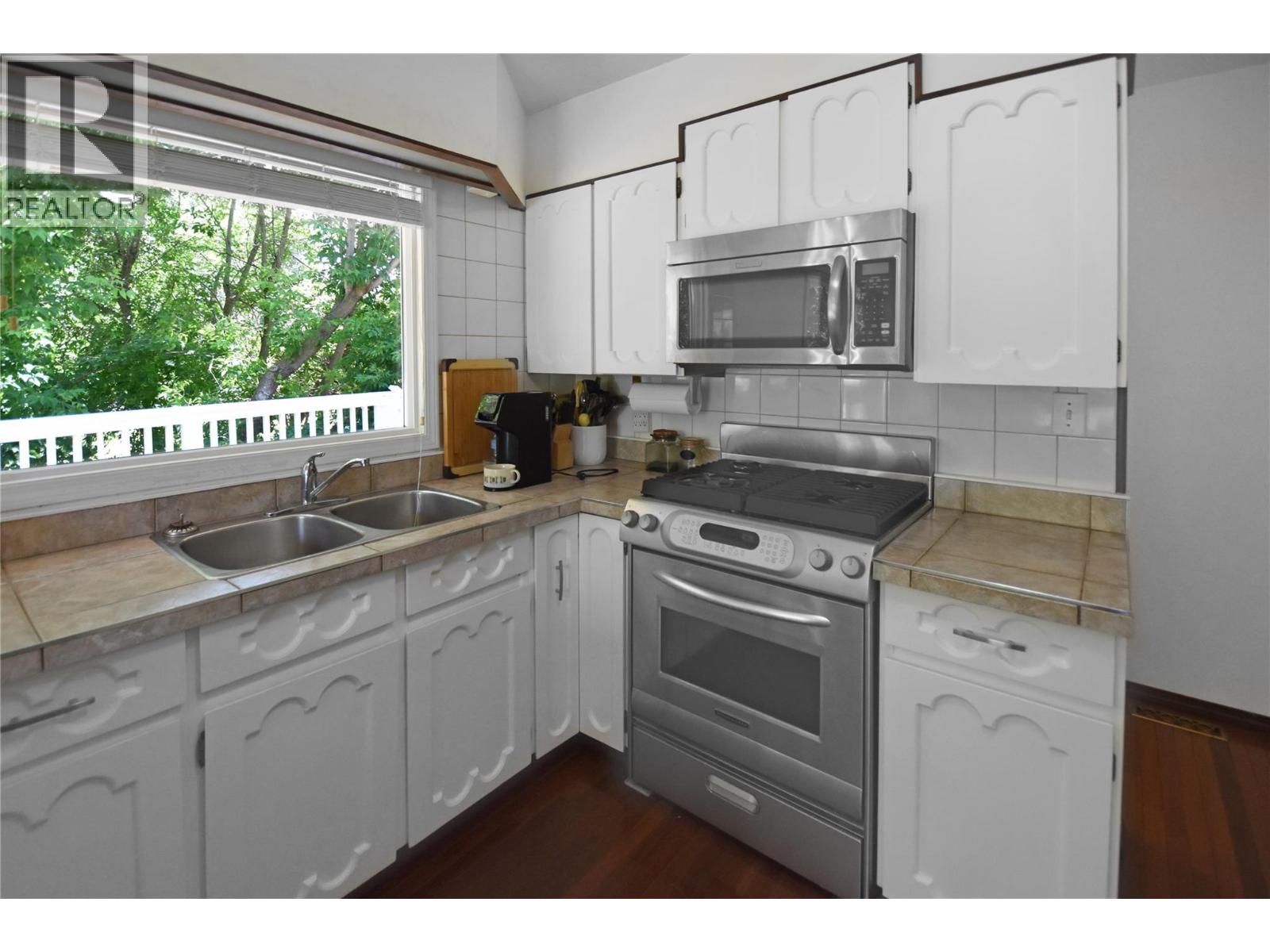 508 16th Ave S, Cranbrook, British Columbia  V1C 2Z9 - Photo 15 - 10400866