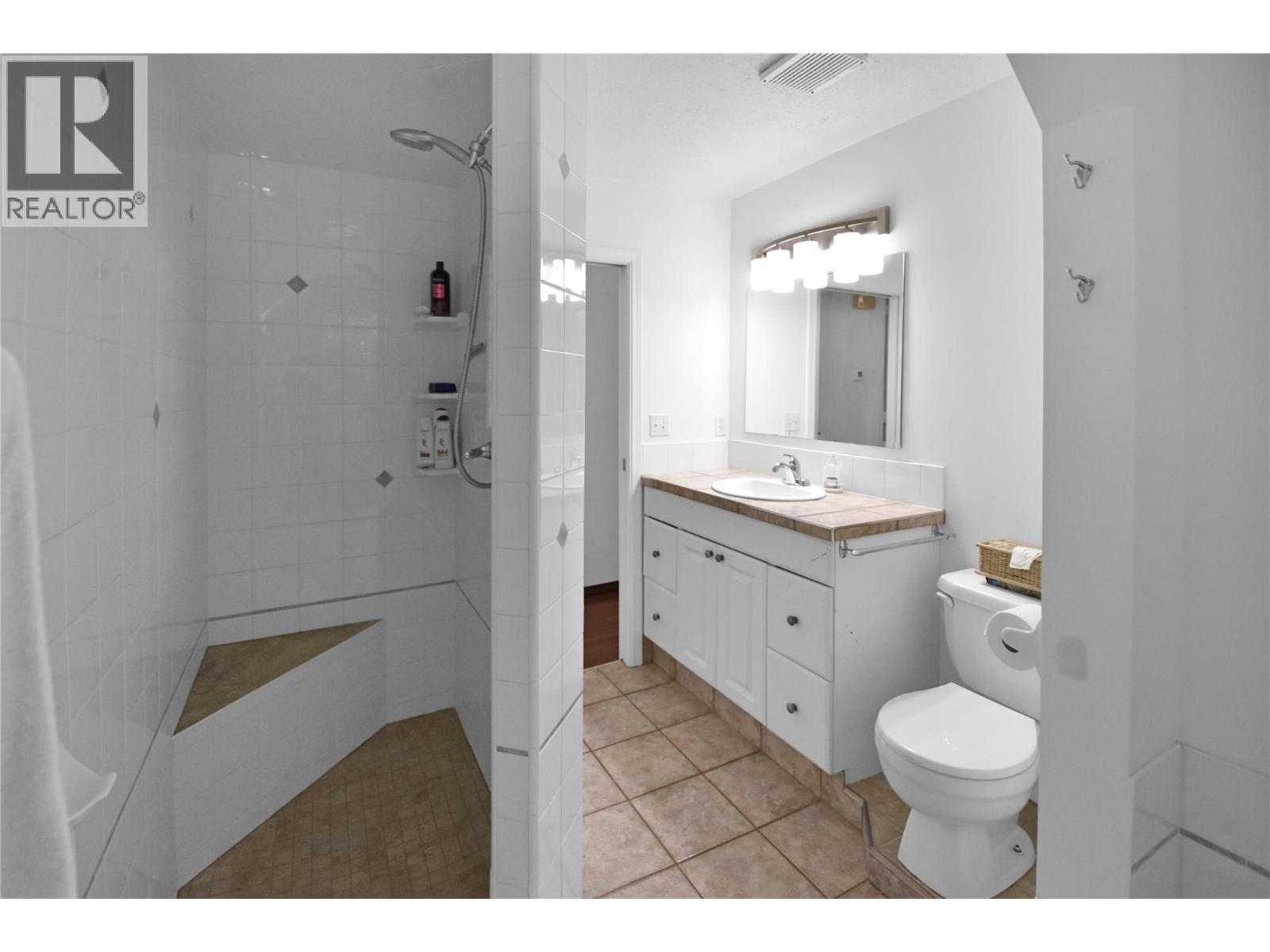 508 16th Ave S, Cranbrook, British Columbia  V1C 2Z9 - Photo 21 - 10400866