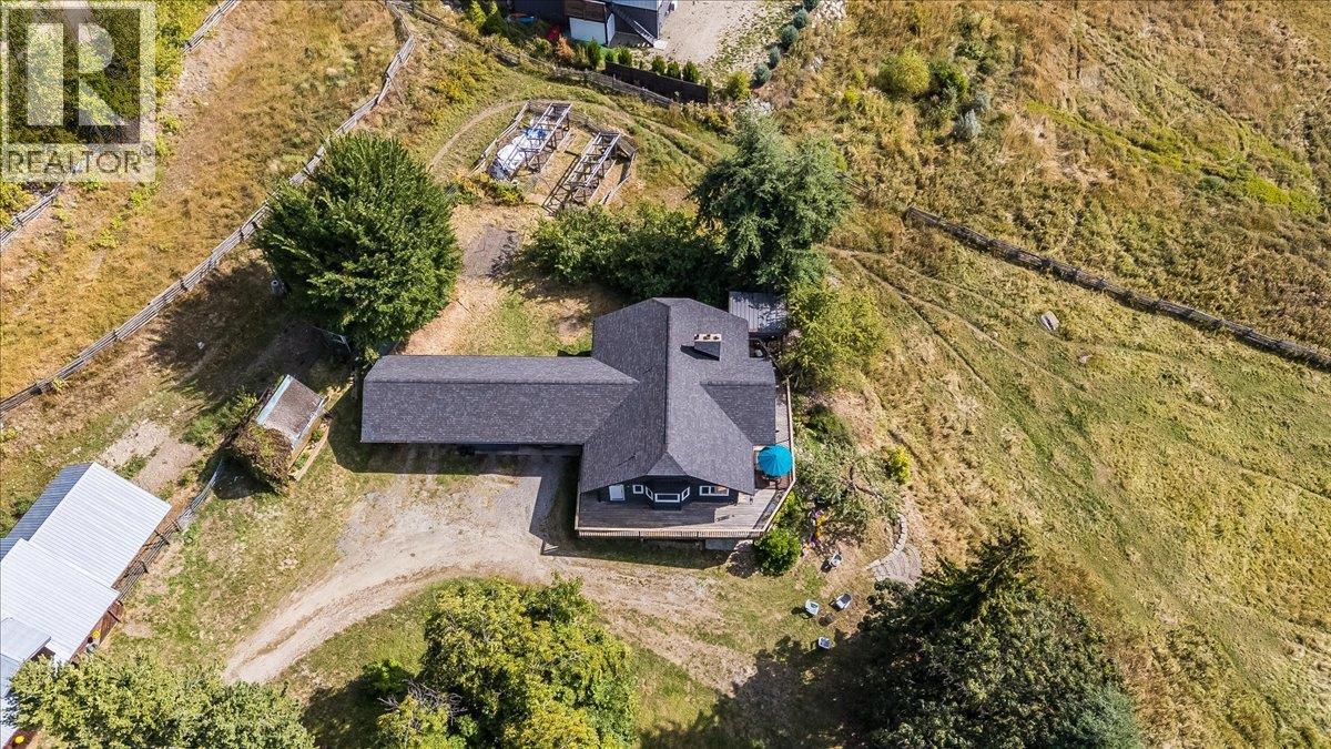 2961 Happy Valley Road, Rossland, British Columbia  V0G 1Y0 - Photo 1 - 10400913