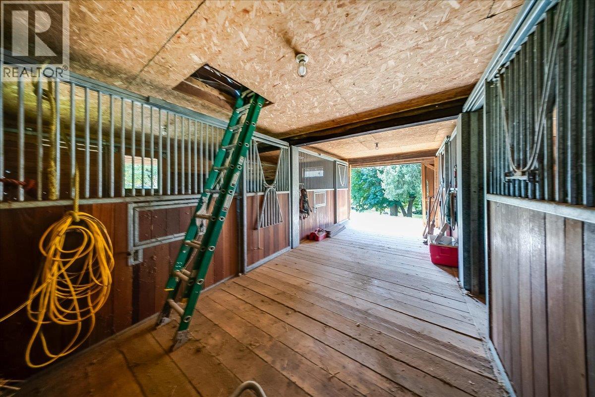 2961 Happy Valley Road, Rossland, British Columbia  V0G 1Y0 - Photo 12 - 10400913