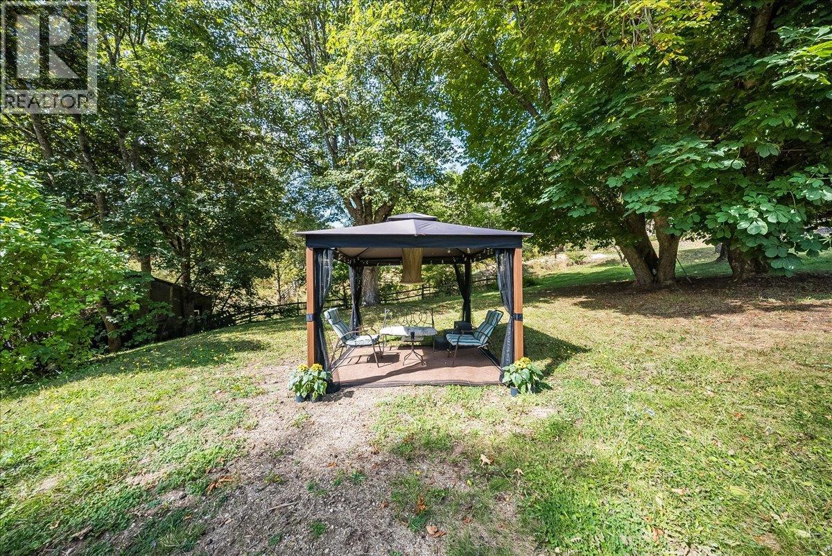 2961 Happy Valley Road, Rossland, British Columbia  V0G 1Y0 - Photo 22 - 10400913