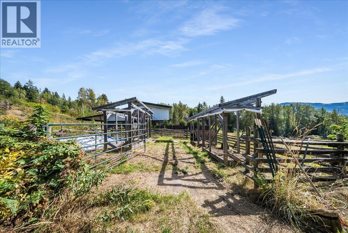 2961 Happy Valley Road, Rossland, British Columbia  V0G 1Y0 - Photo 23 - 10400913