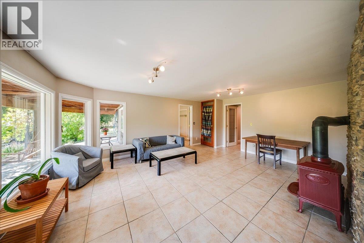 2961 Happy Valley Road, Rossland, British Columbia  V0G 1Y0 - Photo 44 - 10400913