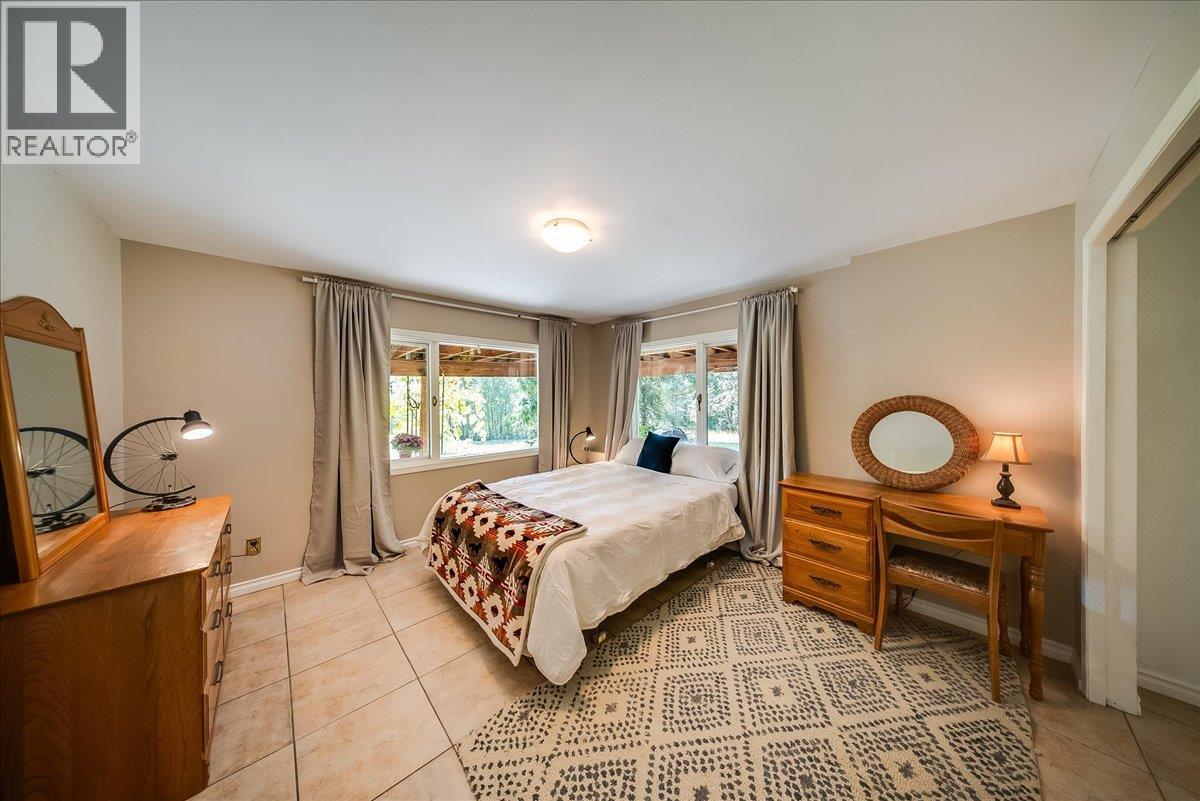 2961 Happy Valley Road, Rossland, British Columbia  V0G 1Y0 - Photo 47 - 10400913