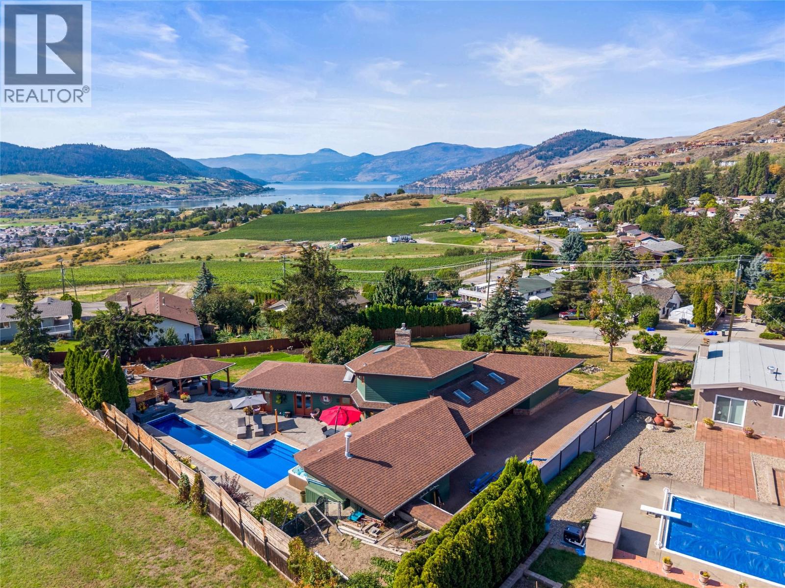 3047 Sunnyview Road, Vernon, British Columbia  V1H 1B5 - Photo 1 - 10400889