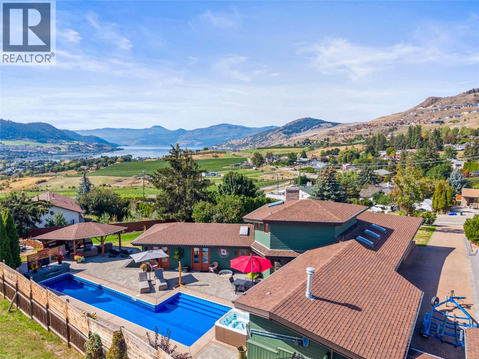 3047 Sunnyview Road, Vernon, British Columbia  V1H 1B5 - Photo 12 - 10400889