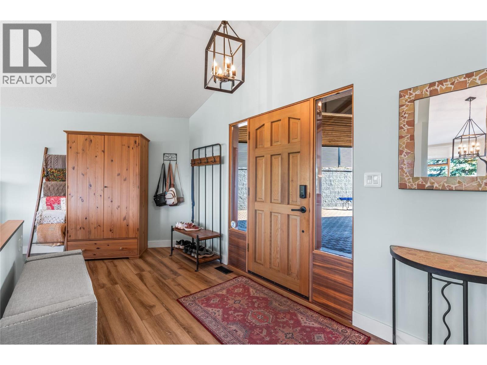3047 Sunnyview Road, Vernon, British Columbia  V1H 1B5 - Photo 13 - 10400889