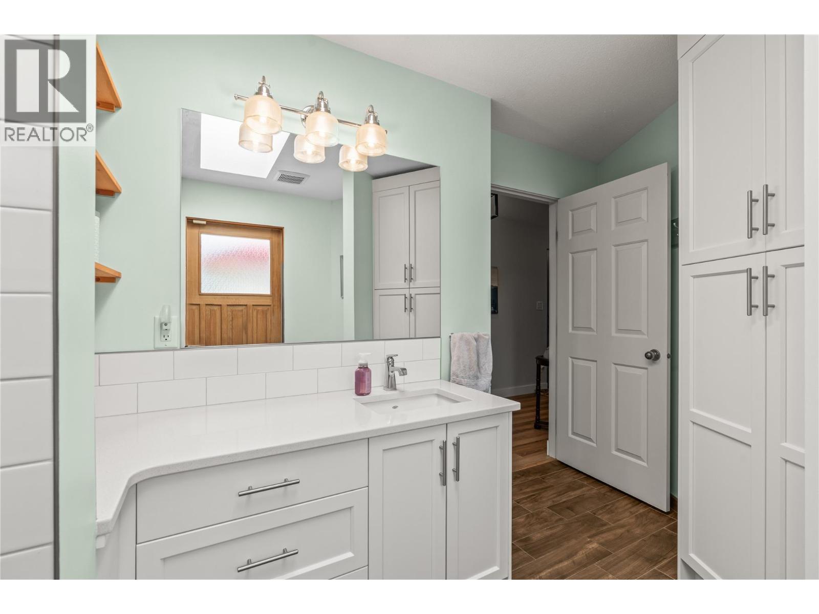 3047 Sunnyview Road, Vernon, British Columbia  V1H 1B5 - Photo 40 - 10400889