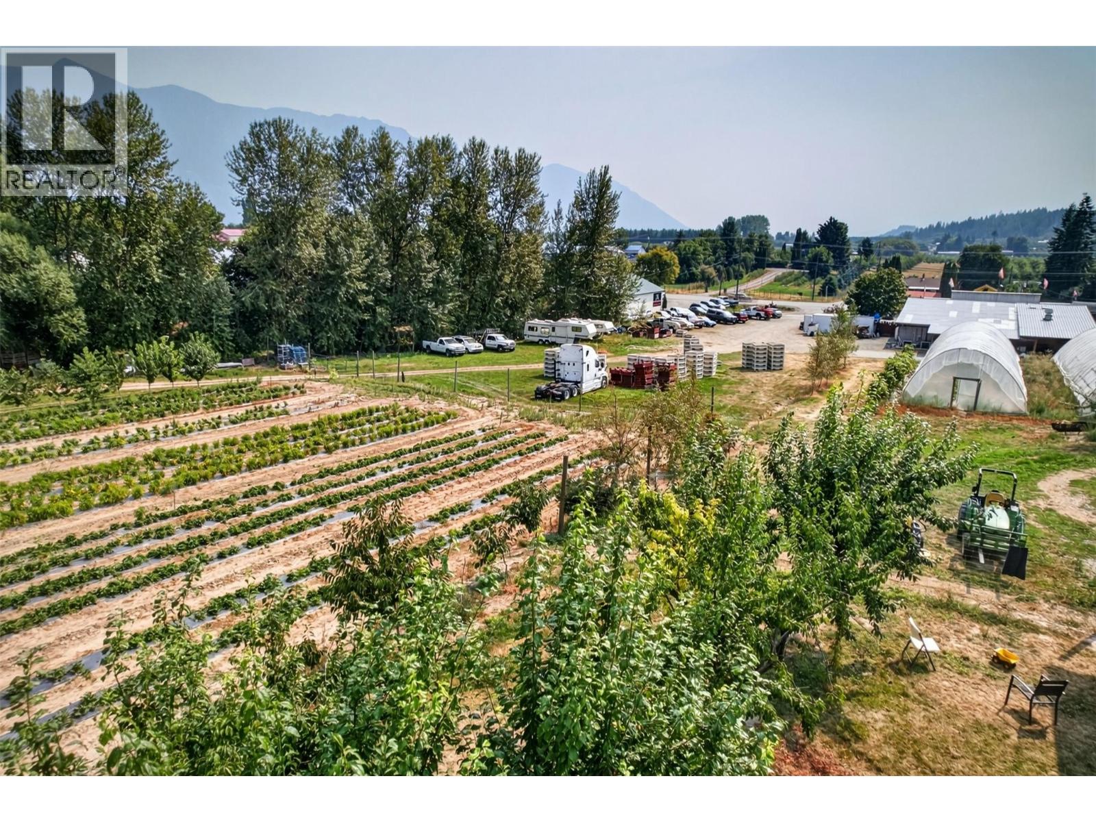 3016 3 Highway Lot# 812, Creston, British Columbia  V0B 1G1 - Photo 34 - 10400794