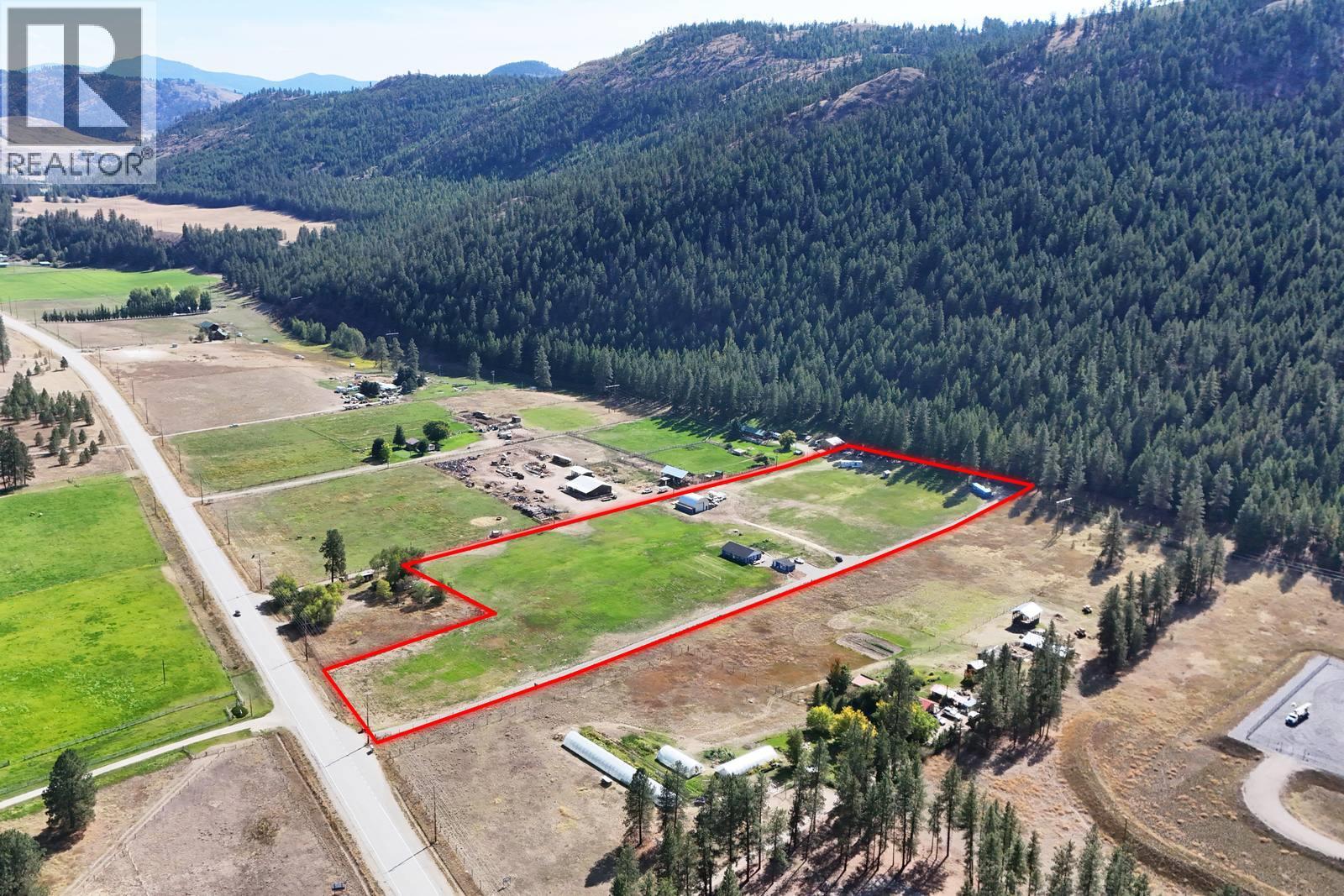 3590 #3 Highway, Rock Creek, British Columbia  V0H 1Y0 - Photo 1 - 10400714