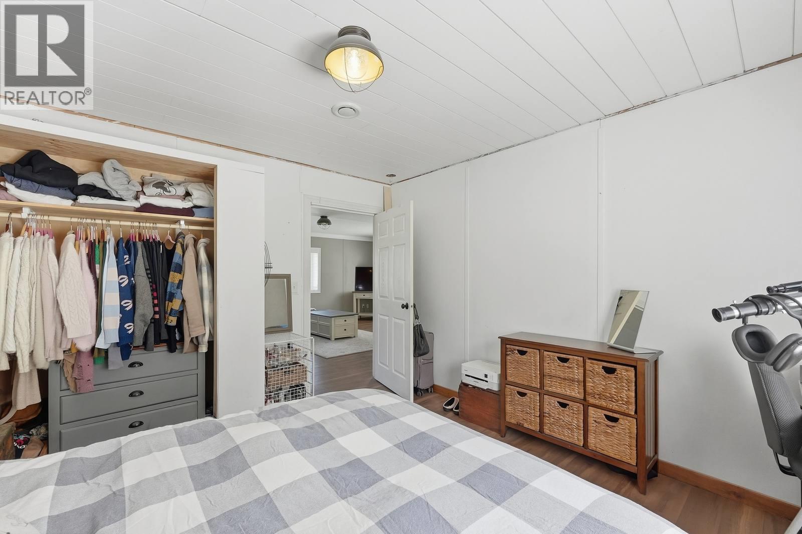 3590 #3 Highway, Rock Creek, British Columbia  V0H 1Y0 - Photo 24 - 10400714
