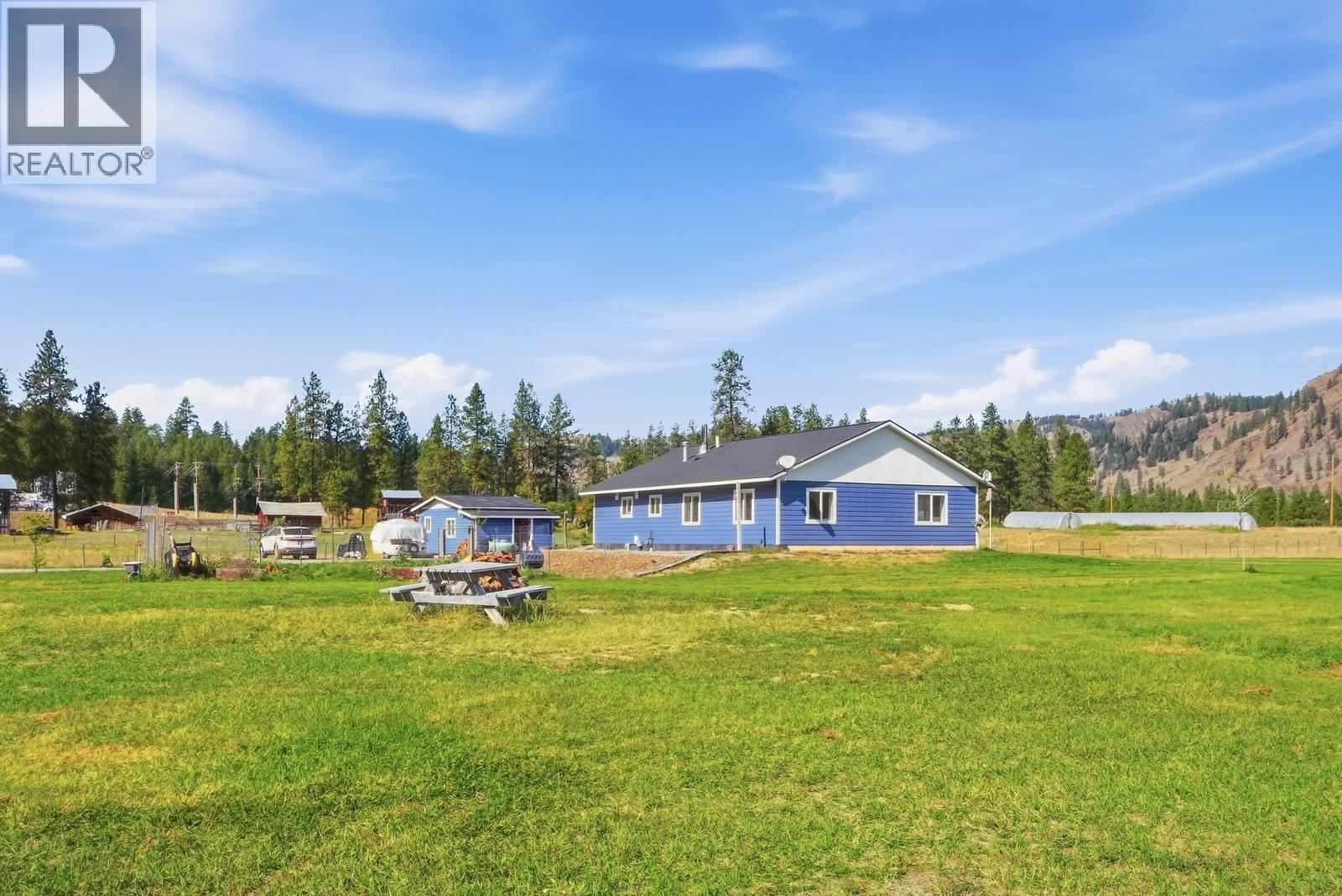 3590 #3 Highway, Rock Creek, British Columbia  V0H 1Y0 - Photo 33 - 10400714