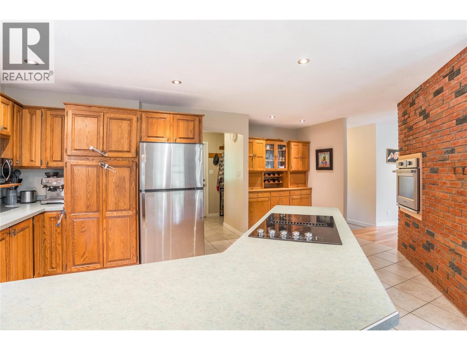 6407 Simpson Road, Summerland, British Columbia  V0H 1Z2 - Photo 11 - 10400992