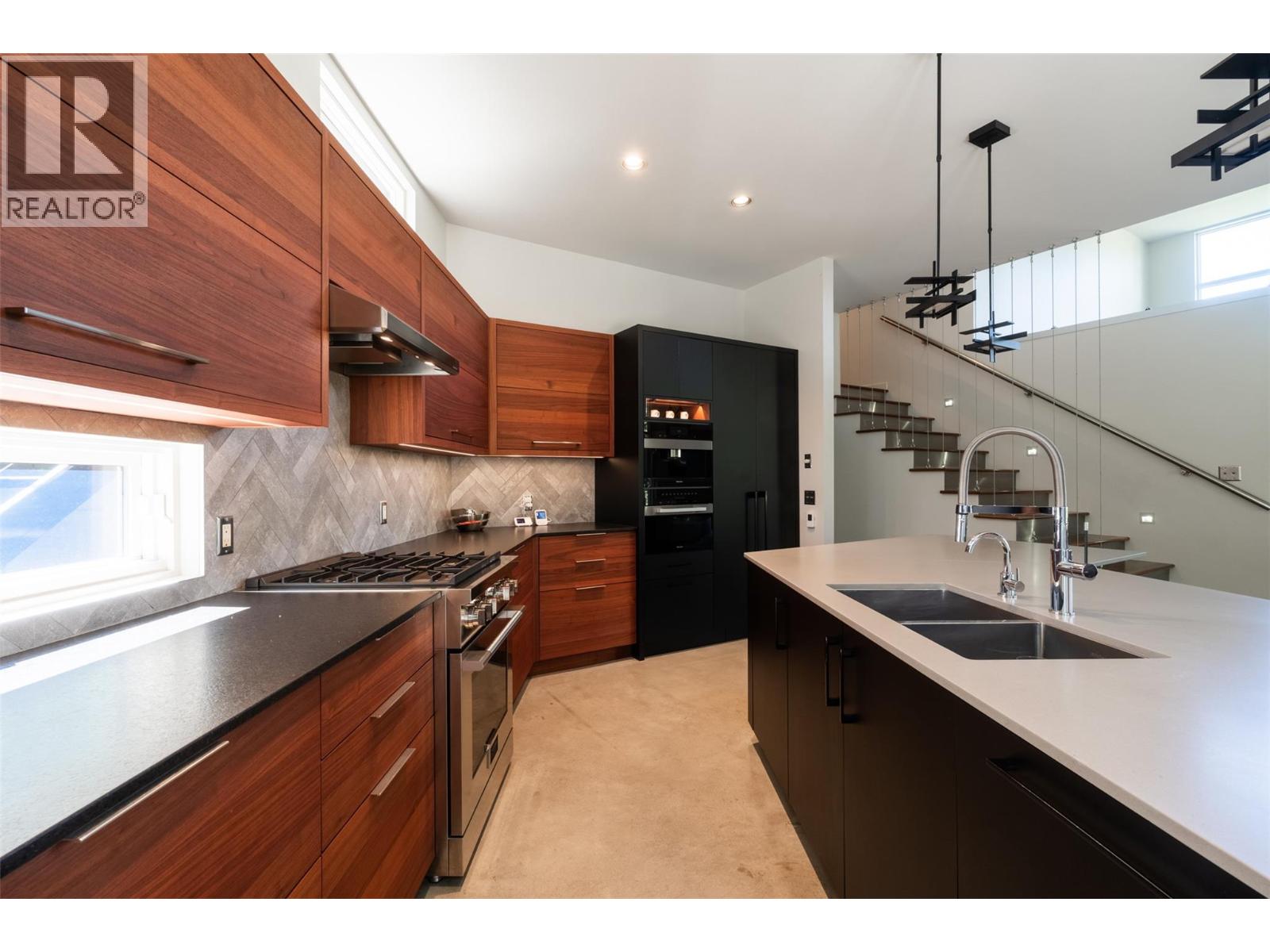 324 Clifton Road, Kelowna, British Columbia  V1V 1A5 - Photo 12 - 10400691
