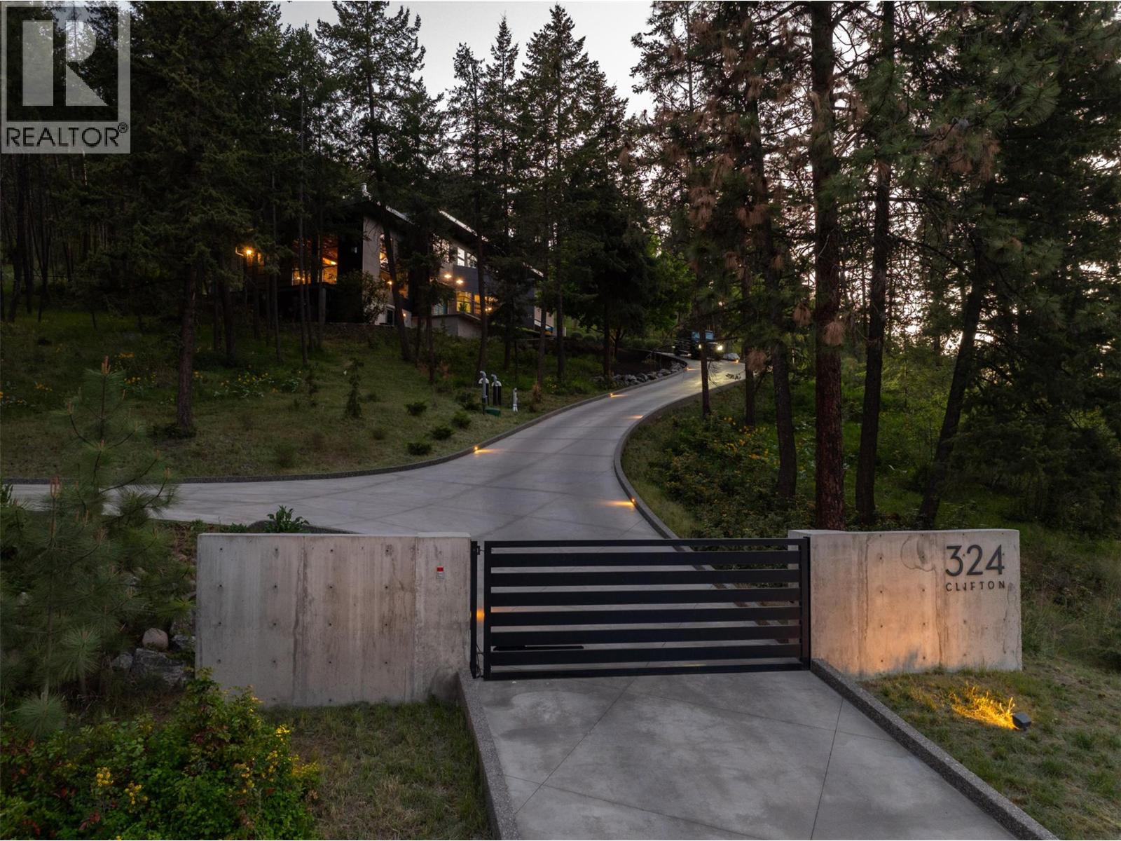 324 Clifton Road, Kelowna, British Columbia  V1V 1A5 - Photo 65 - 10400691