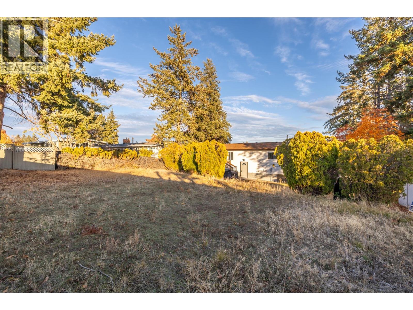 2650 Thacker Drive, West Kelowna, British Columbia  V1Z 1W3 - Photo 33 - 10401029