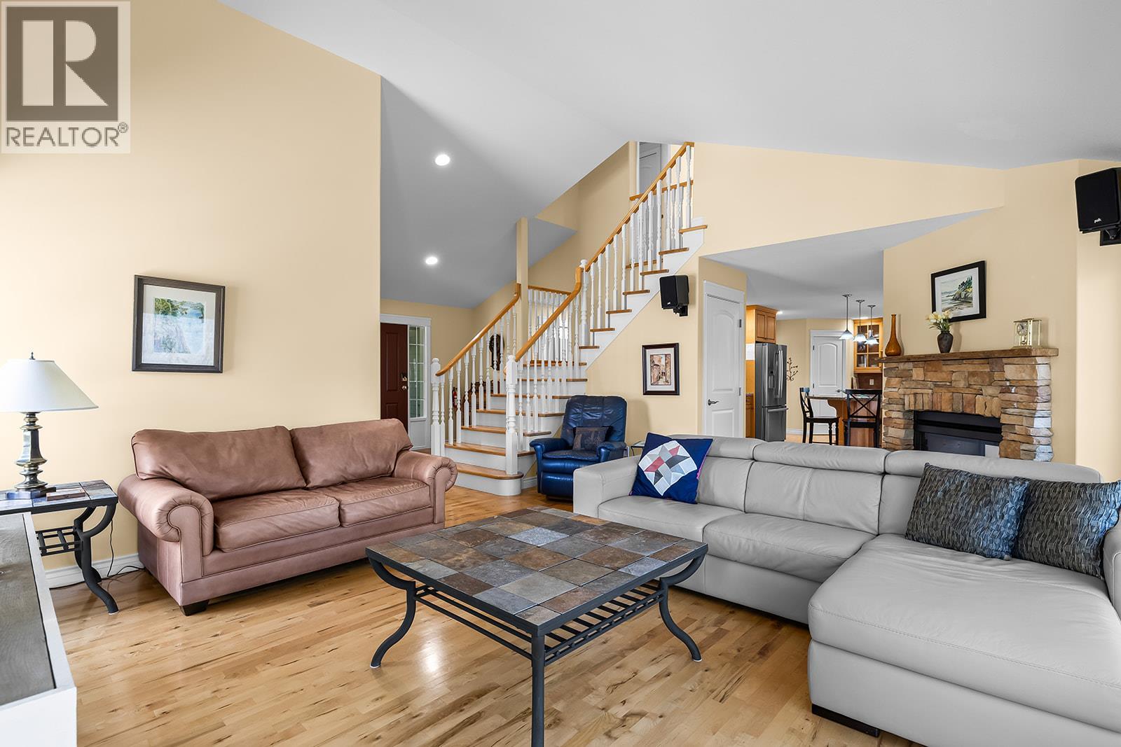 2620 Arthur Road, Kelowna, British Columbia  V1V 2B7 - Photo 12 - 10401000