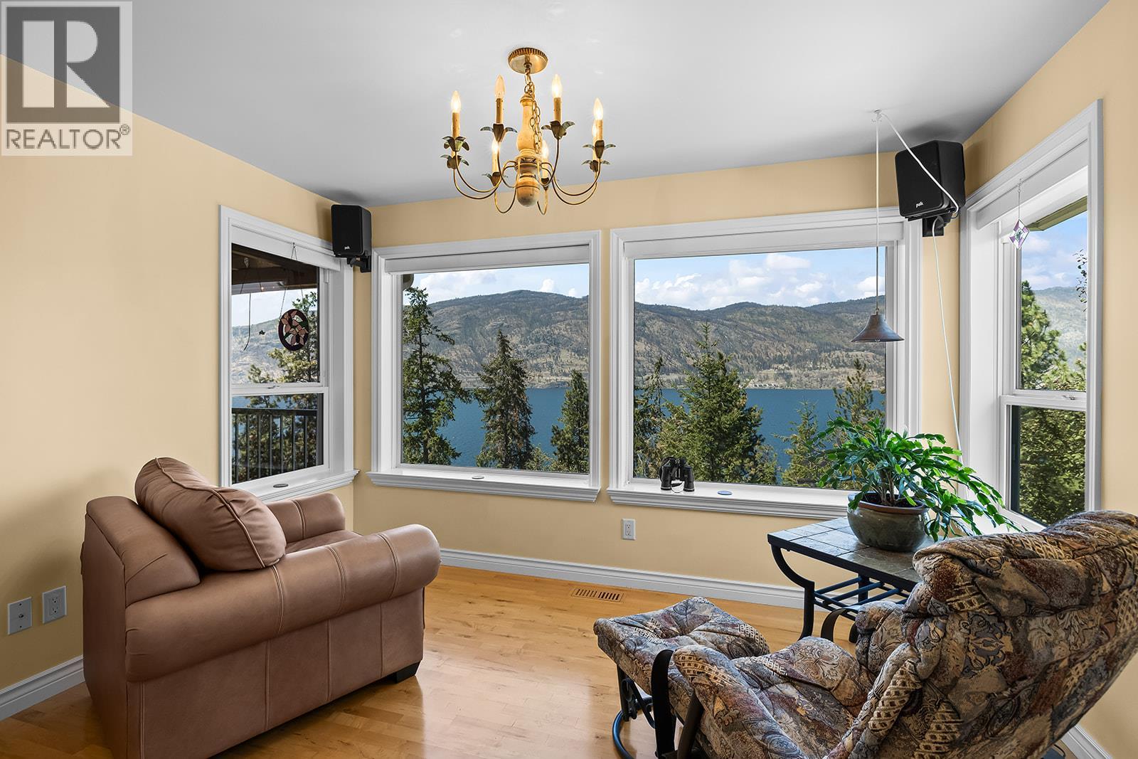 2620 Arthur Road, Kelowna, British Columbia  V1V 2B7 - Photo 30 - 10401000