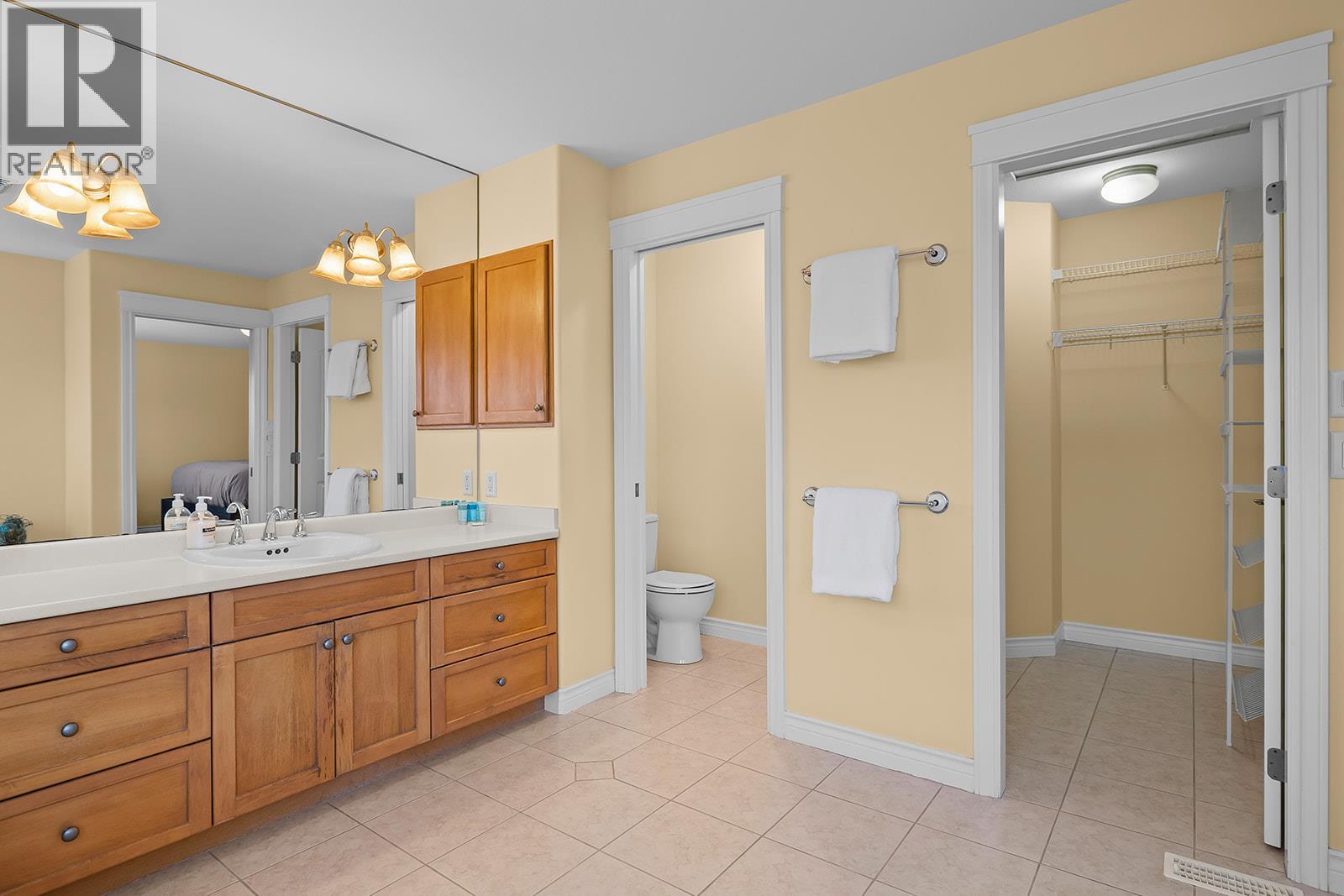 2620 Arthur Road, Kelowna, British Columbia  V1V 2B7 - Photo 40 - 10401000