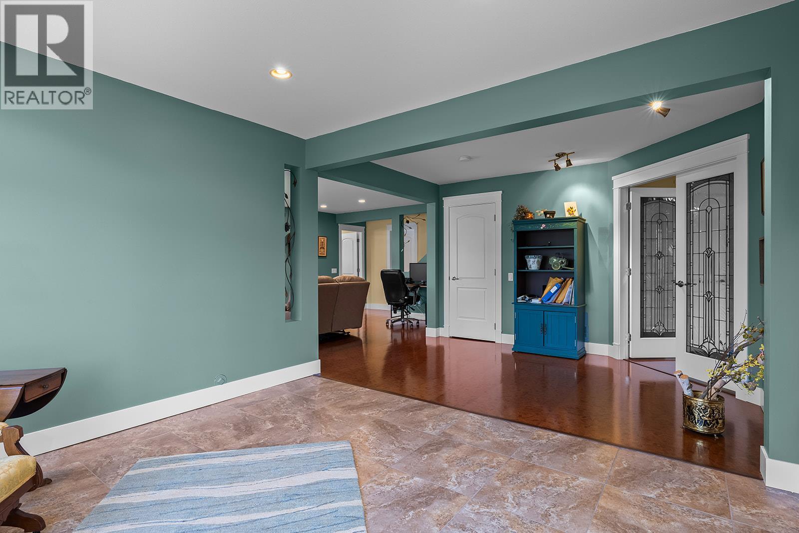 2620 Arthur Road, Kelowna, British Columbia  V1V 2B7 - Photo 50 - 10401000