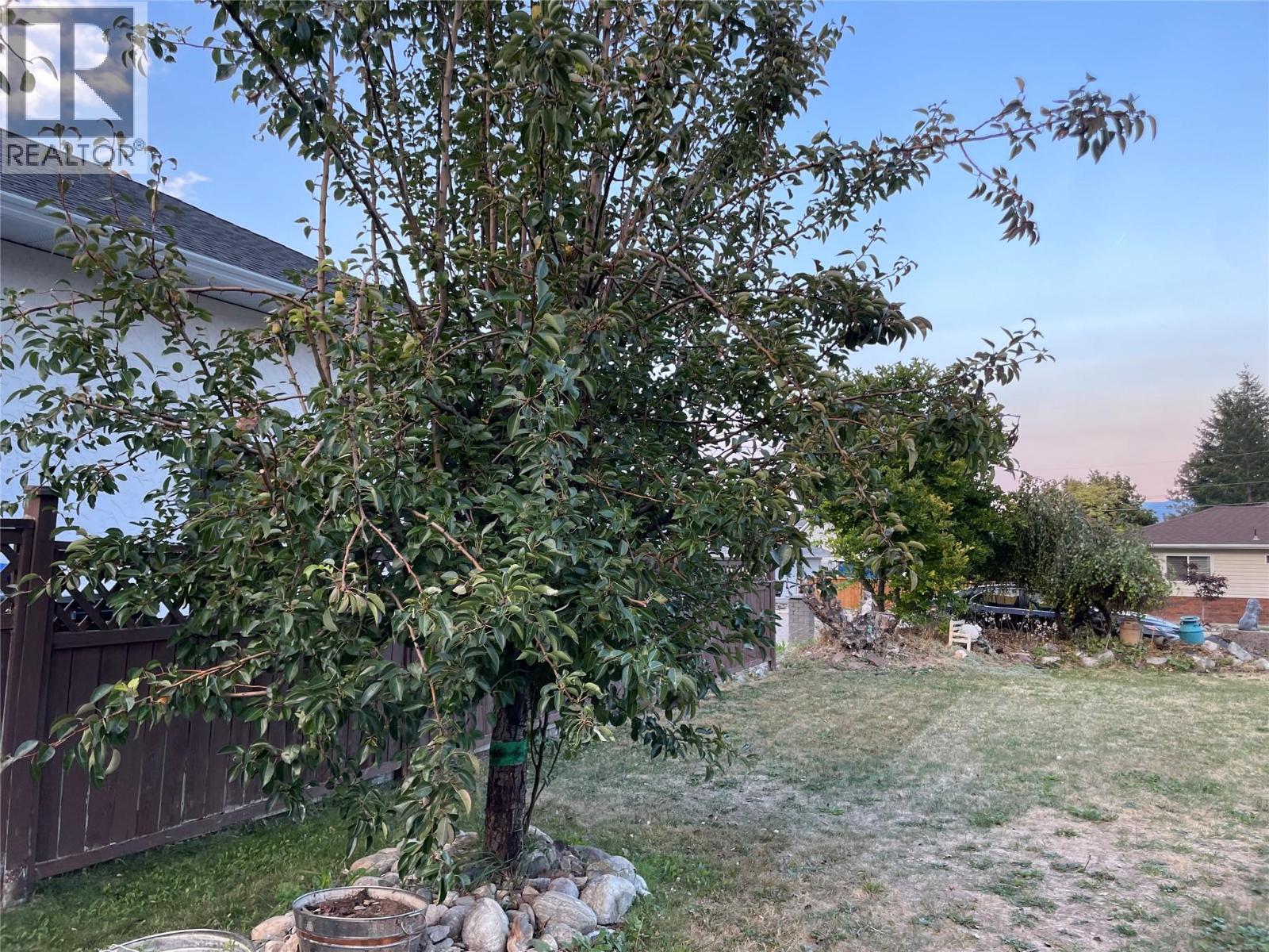 6034 Garraway Place, Peachland, British Columbia  V0H 1X4 - Photo 29 - 10400943