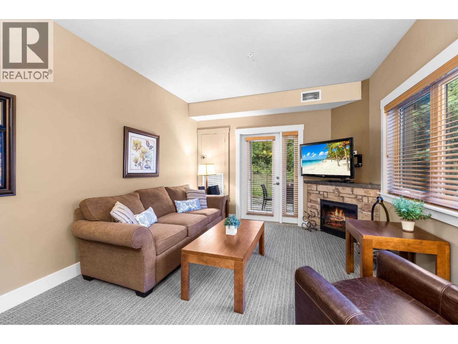 16310 Woolgar Road Unit# 216, Crawford Bay, British Columbia  V0B 1E0 - Photo 11 - 10400888