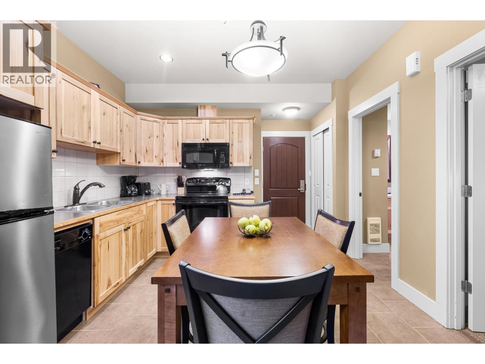 16310 Woolgar Road Unit# 216, Crawford Bay, British Columbia  V0B 1E0 - Photo 14 - 10400888